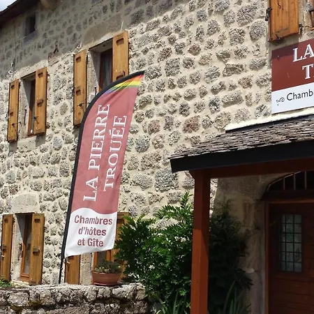 Couette-café La Pierre Trouée D'hôtes Châteauneuf-de-Randon