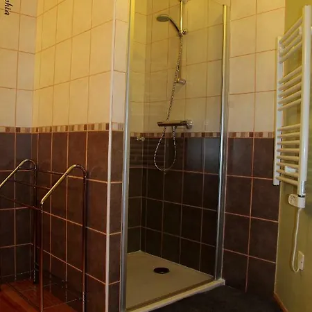 La Pierre Trouee D'hotes Hotel *